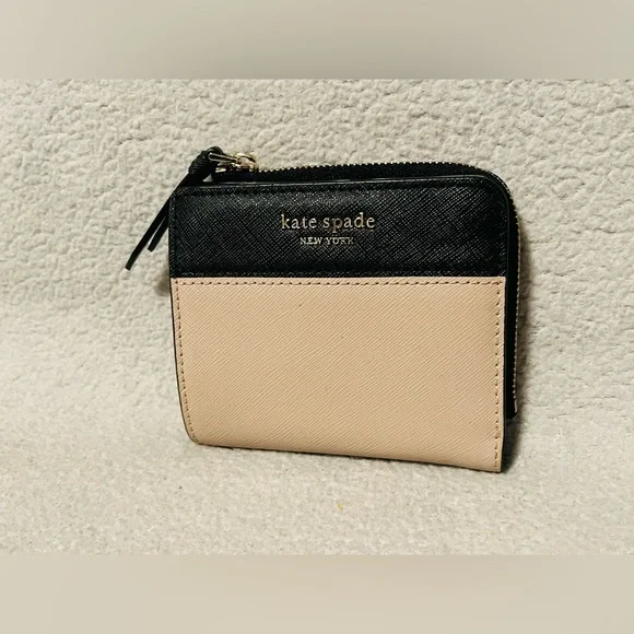 Kate Spade Compact Wallet - Picture 9 of 9